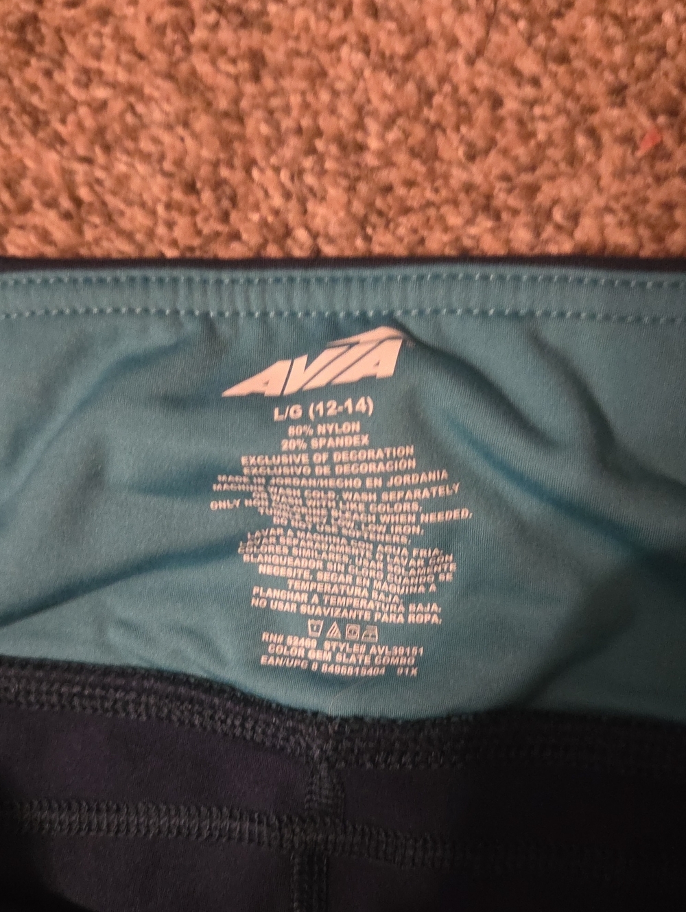 4 Pair Of Leggings Size Large - Picture 5 of 9